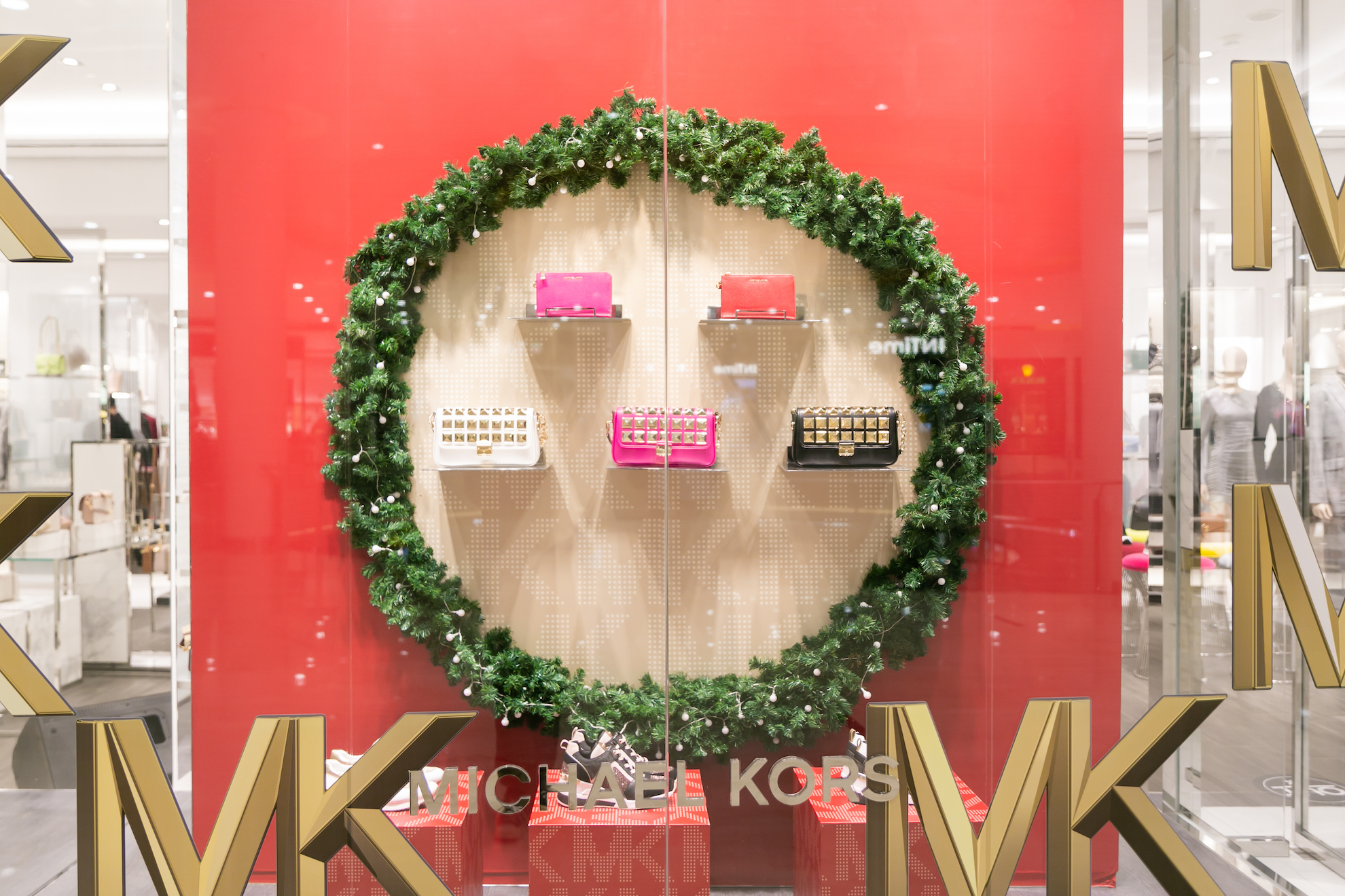 Feel the Joy of Holiday with MICHAEL KORS